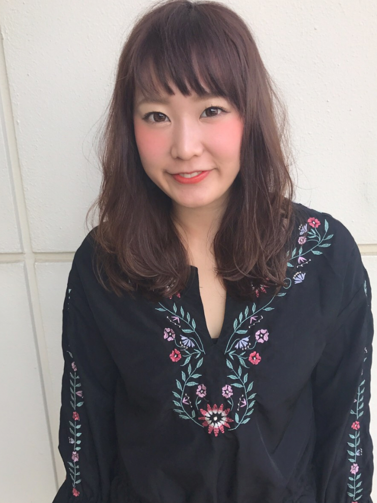 仙川にある美容室・美容院「ヘアメイク　パッセージ（passage）仙川店」のスタッフ「上田 果歩」の画像