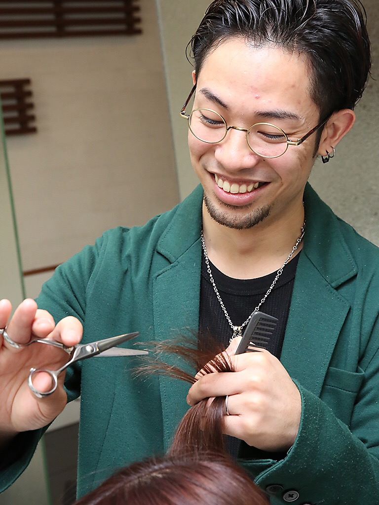 靖太郎 上質オーガニックが人気 ヘアメイクサロン パッセージ 調布南口店